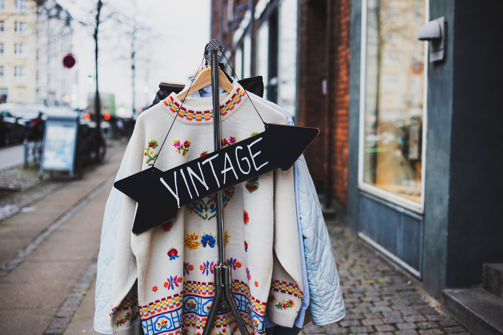 The Charm of Vintage Clothing: Why Retro Fashion Never Goes Out of Style